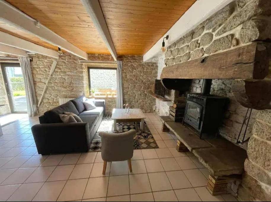 Maison De Pecheur Bord De Mer Bois Et Pierre 6-8 Pers Plobannalec Extérieur photo