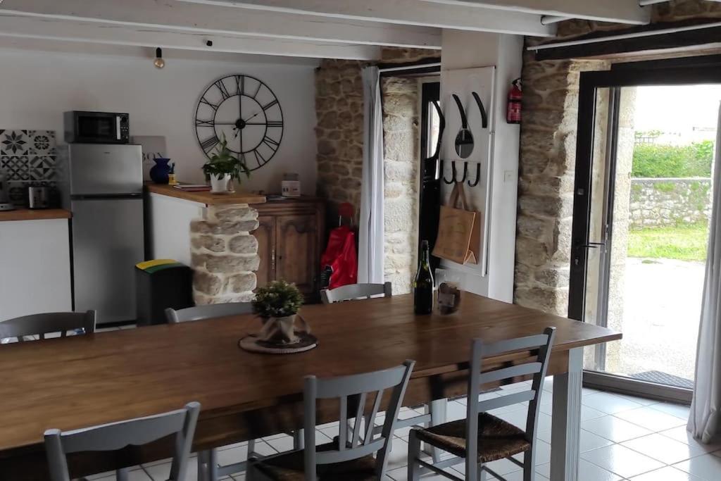 Maison De Pecheur Bord De Mer Bois Et Pierre 6-8 Pers Plobannalec Extérieur photo