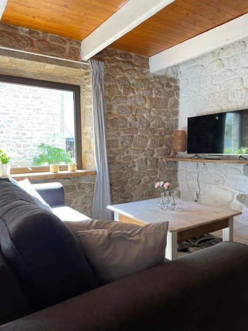 Maison De Pecheur Bord De Mer Bois Et Pierre 6-8 Pers Plobannalec Extérieur photo