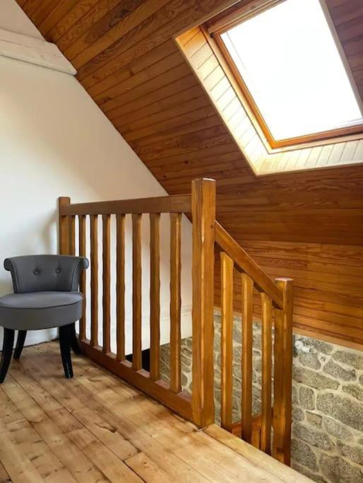 Maison De Pecheur Bord De Mer Bois Et Pierre 6-8 Pers Plobannalec Extérieur photo